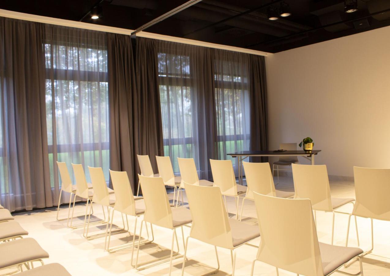 Ginn Hotel Berlin Potsdam Телтов Екстериор снимка