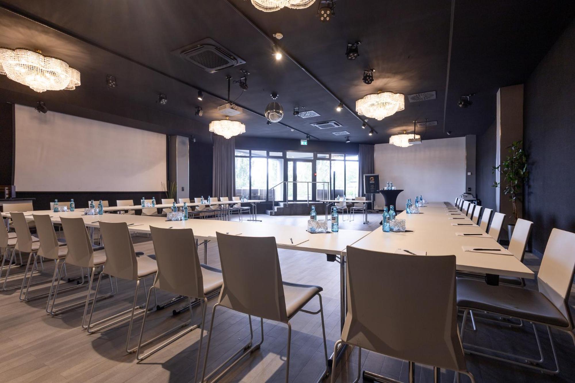 Ginn Hotel Berlin Potsdam Телтов Екстериор снимка